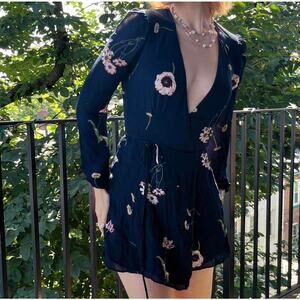 Reformation Long Sleeve Wrap Mini Dress Dark Black Floral Small Fall V-Neck